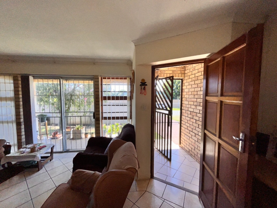 3 Bedroom Property for Sale in Noorsekloof Eastern Cape